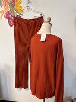 Listicle 2pc  Top + Pants, L