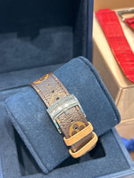 Louis Vuitton Tambour Horizon Connected Watch with Accessories(retail $4110)