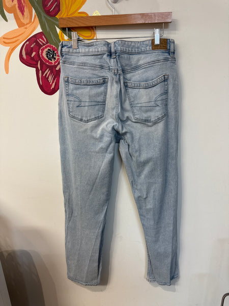 American Eagle Mom Jeans, 10