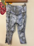 Athleta Salutation Capri Leggings, S
