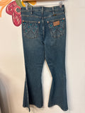 Wrangler Lainey Wilson 32" Inseam Jeans, 27 (4)