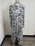 Truth + Style Black/White Sweater, S