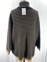 Black/Tan Turtleneck Oversized Sweater, S