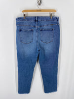 KanCan Jeans, 16