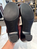 OrthoFeet Suede Shoes, 7.5 Wide