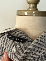 Staccato Gray Top, L