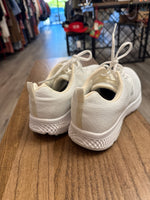 Skechers White Goga Mat Shoes, 9