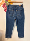 American Eagle Button Fly Mom Jeans, 6 Short