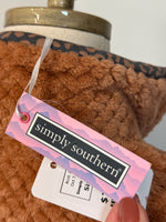 New Simply Southern Camel Pullover, S