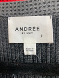 Andree Gray Waffle Knit Top, L