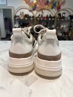 Jones Bootmaker Ivory/Brown Shoes, 40 (9)