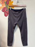 Athleta Ultimate Stash 7/8 Leggings, L