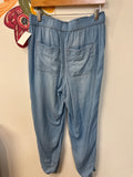Knox Rose Chambray Jogger 27" Inseam Jeans, M