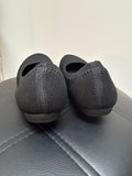 32 Cool Black Shoes, 7