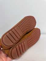 New without tags Minnetonka Brown Suede Thunderbird Animikii, 9.5