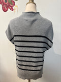 Dokotoo Gray Sweater, L