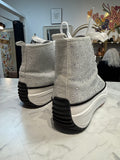 Mudd Silver Platform Collins Sneakers, 8
