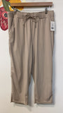 32 Cool Tan Cropped 22" Inseam Athletic Pants, M