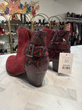 Vionic Red Naomi Boots, 6