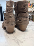 Pop Brown Boots, 9