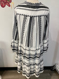 Elan White/Black Dress, L