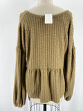 New In Green Top, L