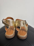 Lucky Brand Gold Sandals, 7