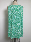 Betsey's Boutique Shop Green Top, L