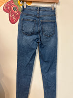 Universal Thread High Rise 90s Slim Button Fly Jeans, 00