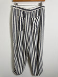 Universal Thread Stripe Pants, M