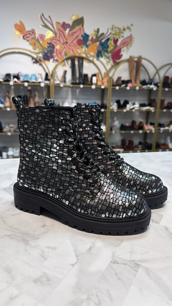 Tinstree Black/Silver Boots, 7