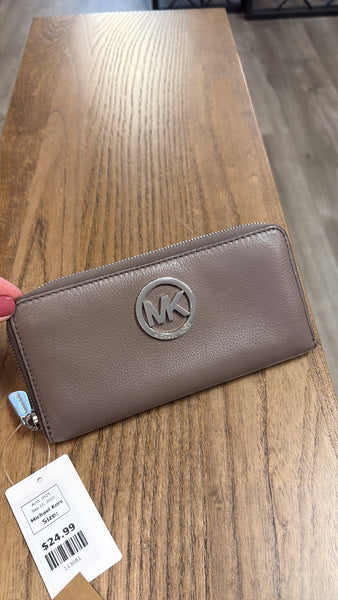 Michael Kors Taupe Wallet
