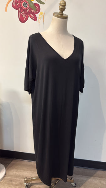 Carly Jean Black T-Shirt Dress, M