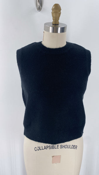 Double Zero Black Sweater, M