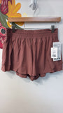 New Lululemon Shake It Out 2.5" Shorts, L