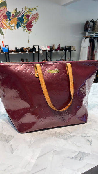 Louis Vuitton Amarante Vernis Bellevue Shoulder Bag, 10"x17"