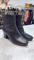 Jones New York Black Leather Brittany Boots, 6.5