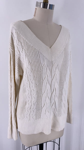 Banana Republic White/Ivory Sweater, L