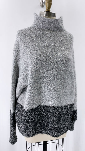 Elie Tahari Gray Sweater, L