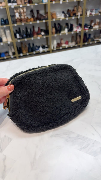 Black Crossbody Bag, 8"x5"