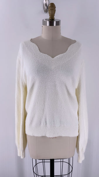 Cupcake White/Ivory Sweater, L