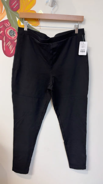 Chico's Black Fabulously Slimming Leggings, L