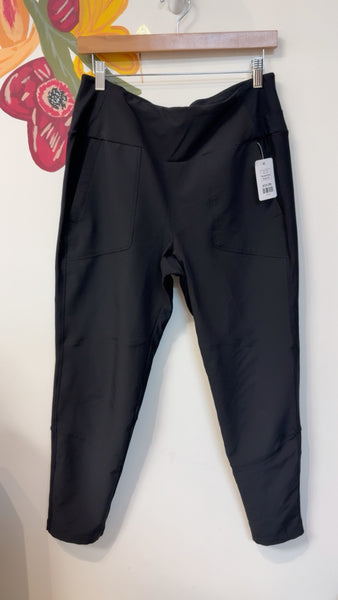 Avalanche Black Pocket Athletic Leggings, XL