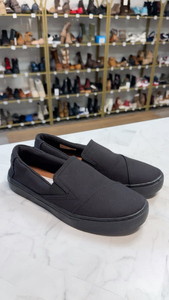 Toms Black Canvas Shoes, 7