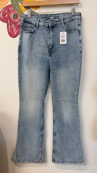 Old Navy High Rise Flare Jeans, 10