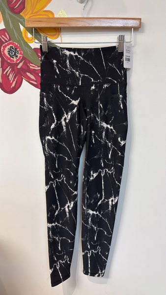 Old Navy Black PowerSoft High Rise Pocket Leggings, XS