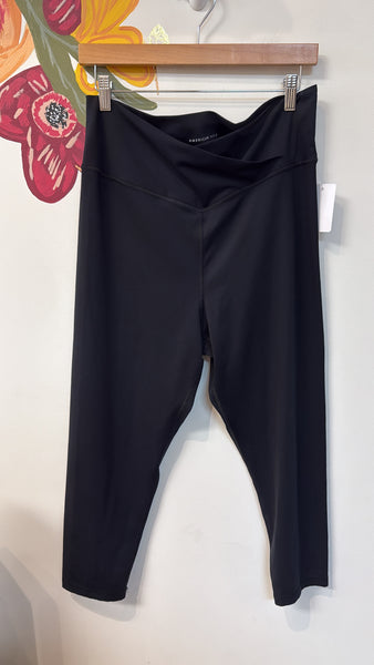 American Eagle Black Lightweight Everything 7/8 Leggings, XL