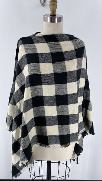 Poncho Black Sweater, One Size