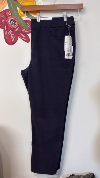 New Liz Claiborne Pull On Amber Jeans, 18