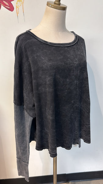 Altar'd State Black Sweatshirt, XL